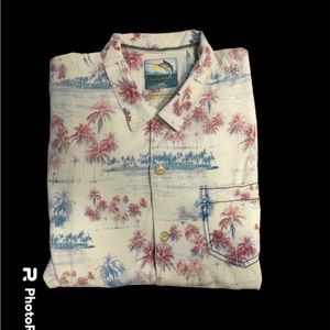 Tommy Bahama Island Modern Fit Short Sleeve Button Down Shirt